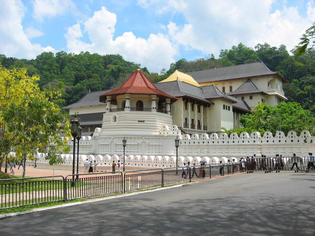 Mount River View Kandy Eksteriør billede