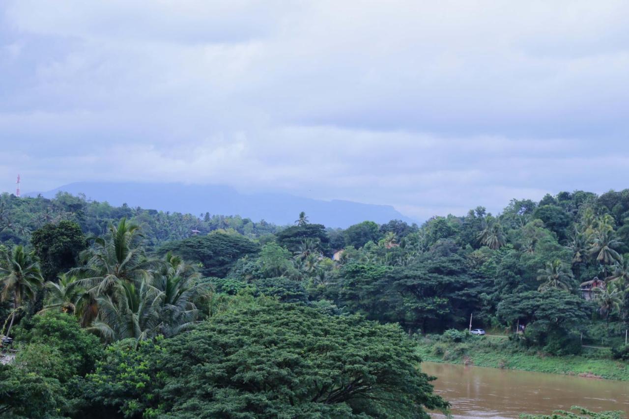 Mount River View Kandy Eksteriør billede
